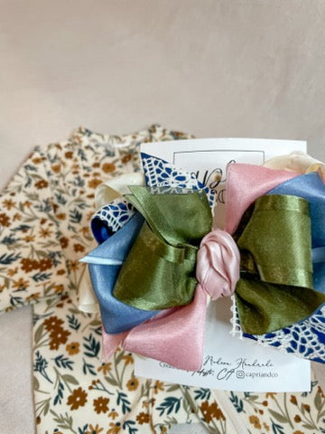 Spring Colorway Bow // Capri and Co.